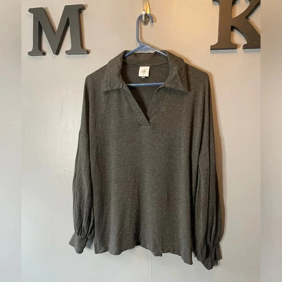 CAbi Elegant long sleeve v neck Tee Size extra Small Color Charcoal Gray - Picture 3 of 6